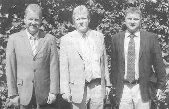 Als Geschäftsführer der Entwicklungsgesellschaft Westfalia wurde Michael Norenberg (M.), bisher Prokurist, neu gewählt. Neuer Prokurist ist Thomas Brambrink (l.). Weiterer Geschäftsführer bleibt Michael Sponholz (r.).